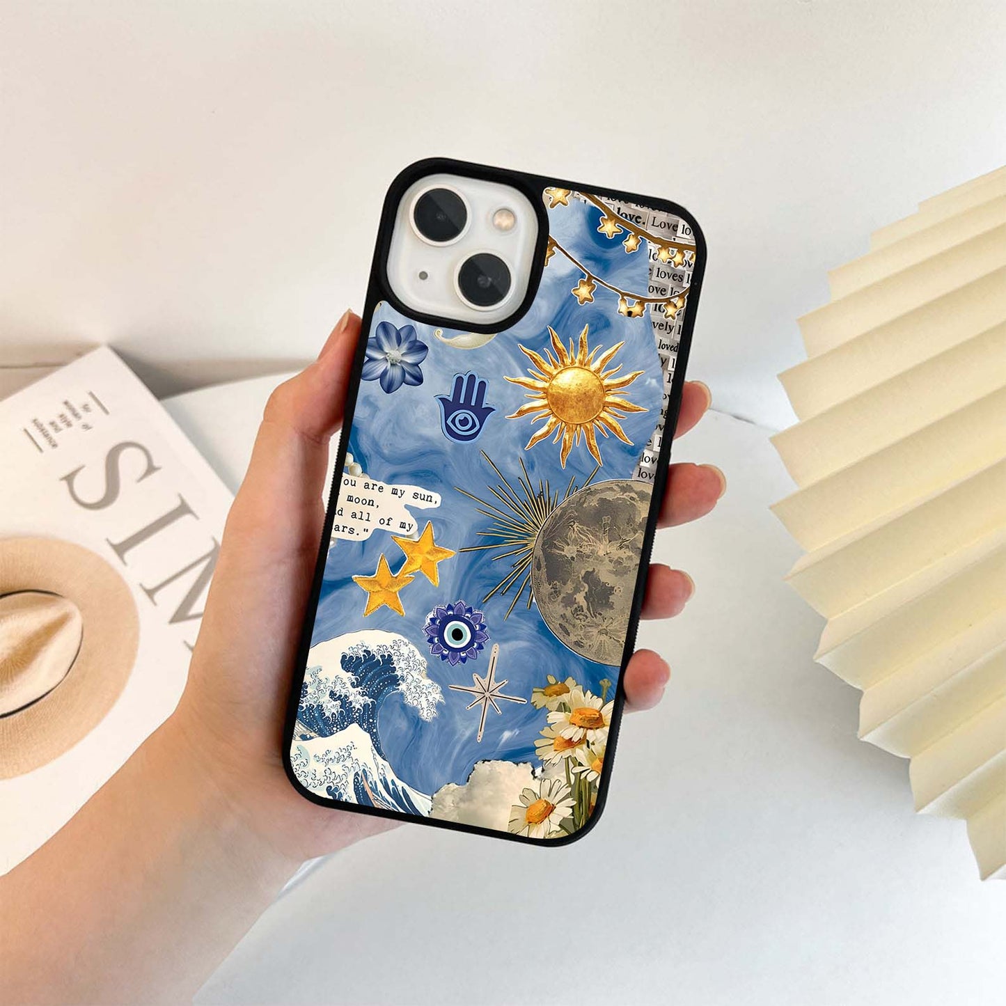 Protective motifs Glass Case