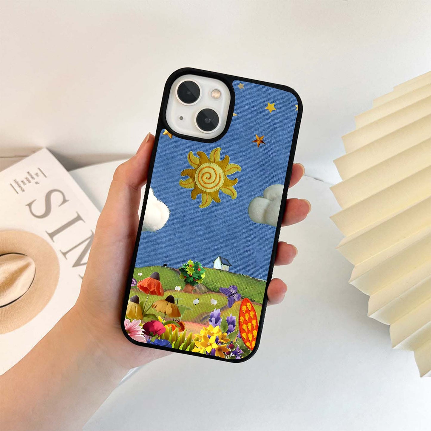 Embroidery Scenery Glass Case