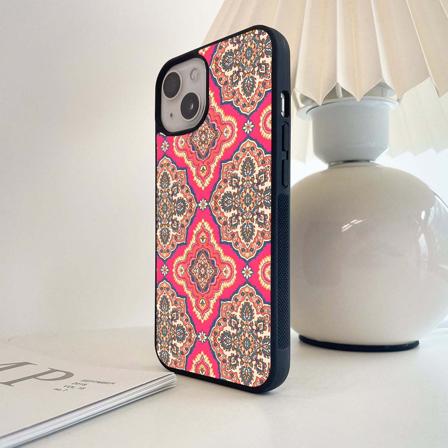 Royal Radiance Glass Case