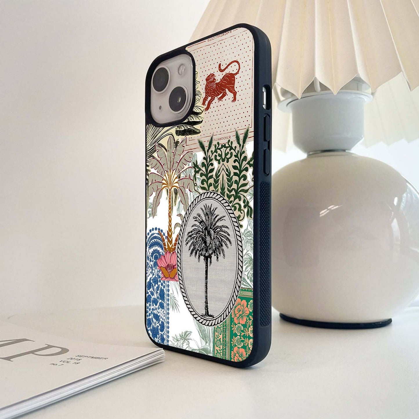 Aesthetic Tropical Tapestry Glass Case