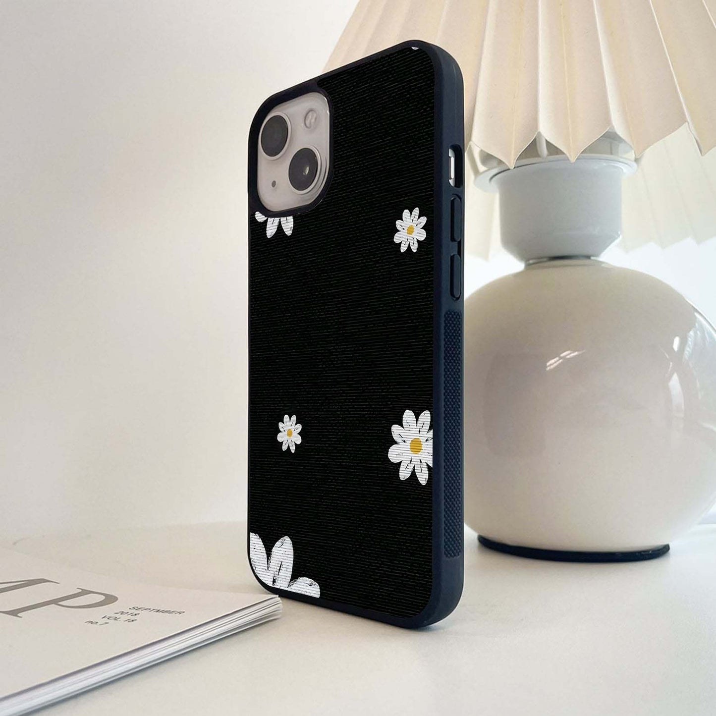 Daisy Drift Blush Glass Case