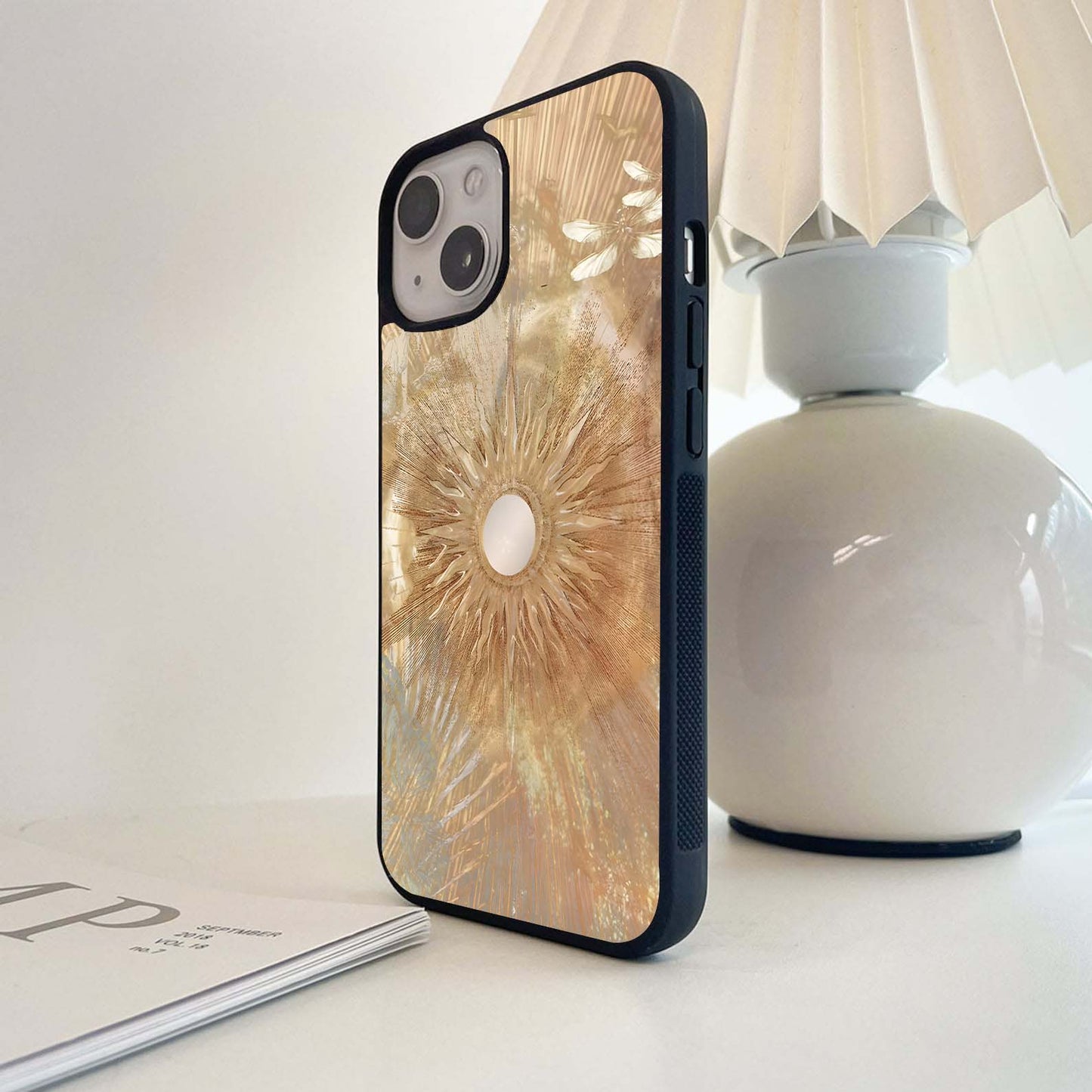 Silken Whirl Glass Case