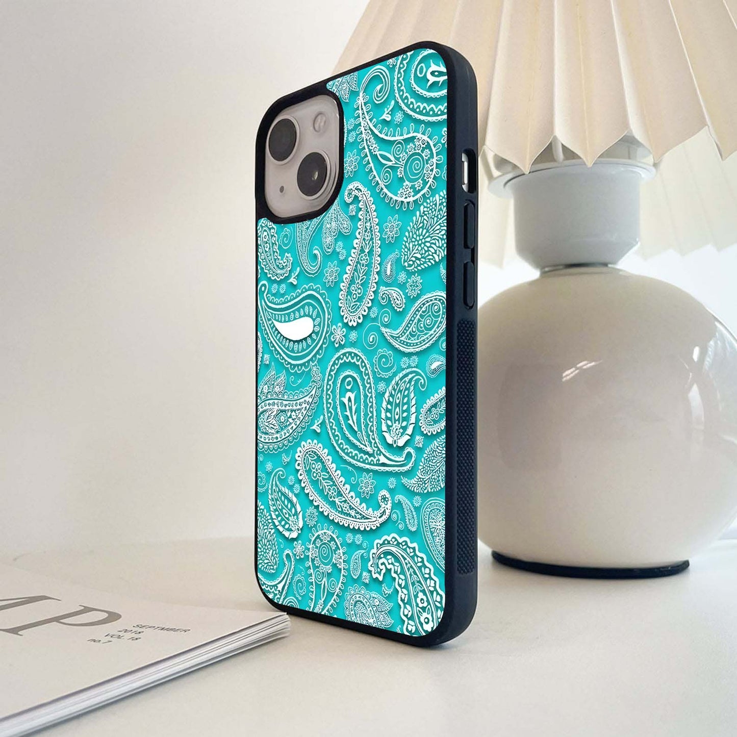 Turquoise Paisley Pattern Glass Case