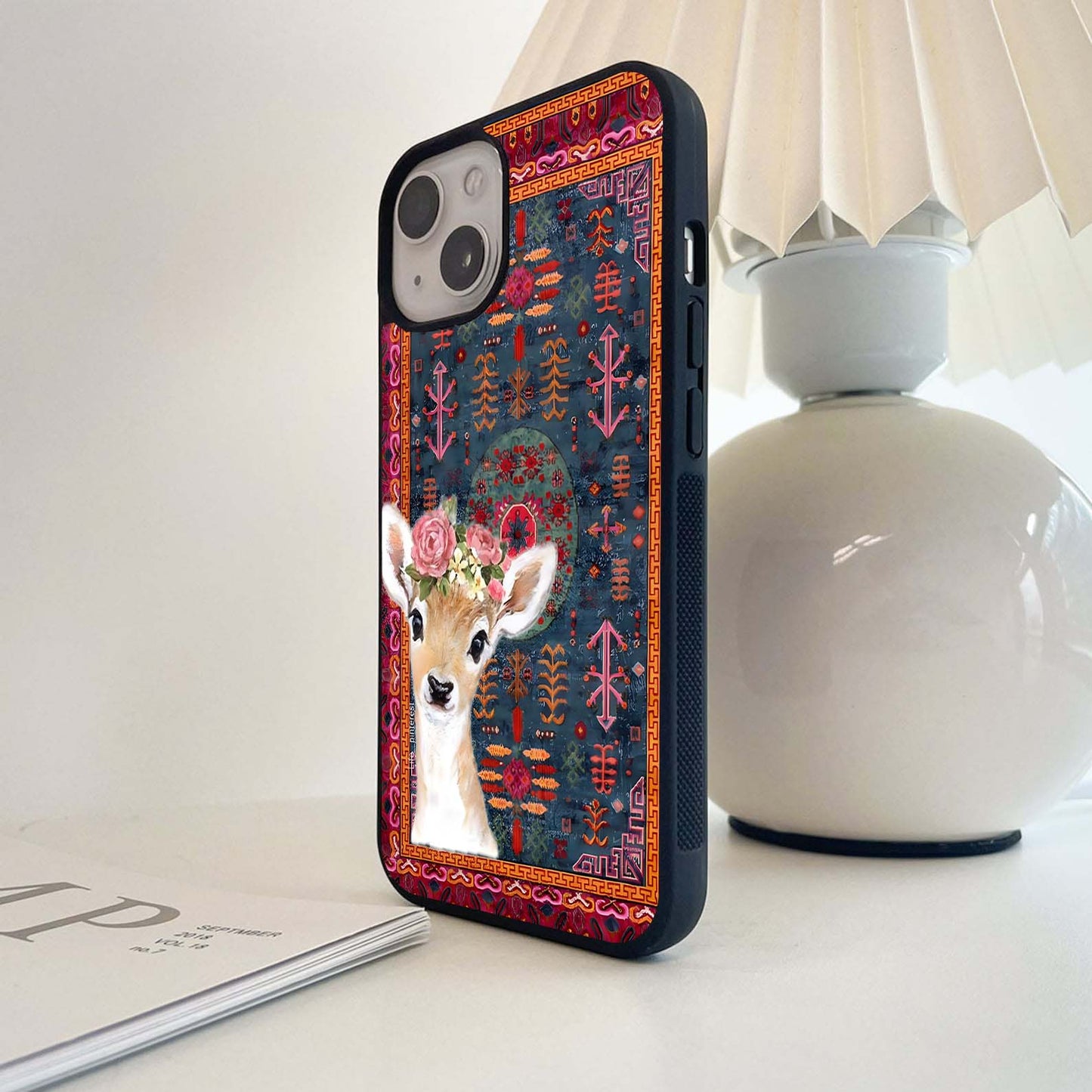 Innocent Art Deer Glass Case