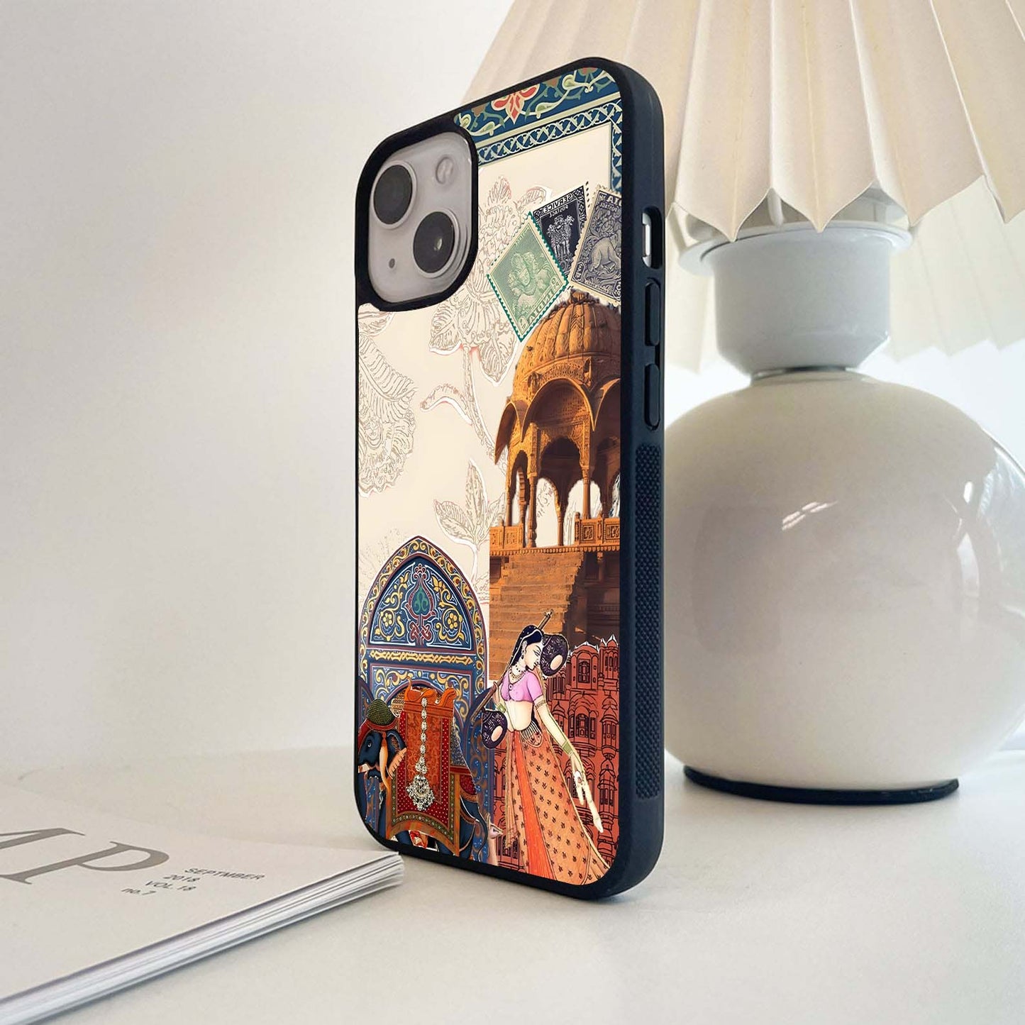 Royal India Collage Glass Case