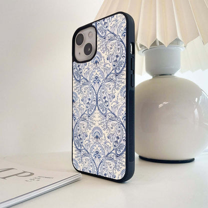 White Crown Pattern Glass Case