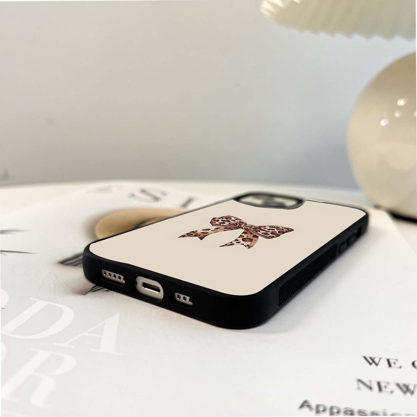 Leopard Bow Glass Case