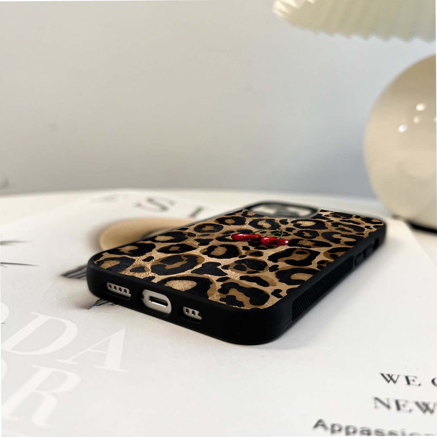 Leopard Wild Cherry Glass Case