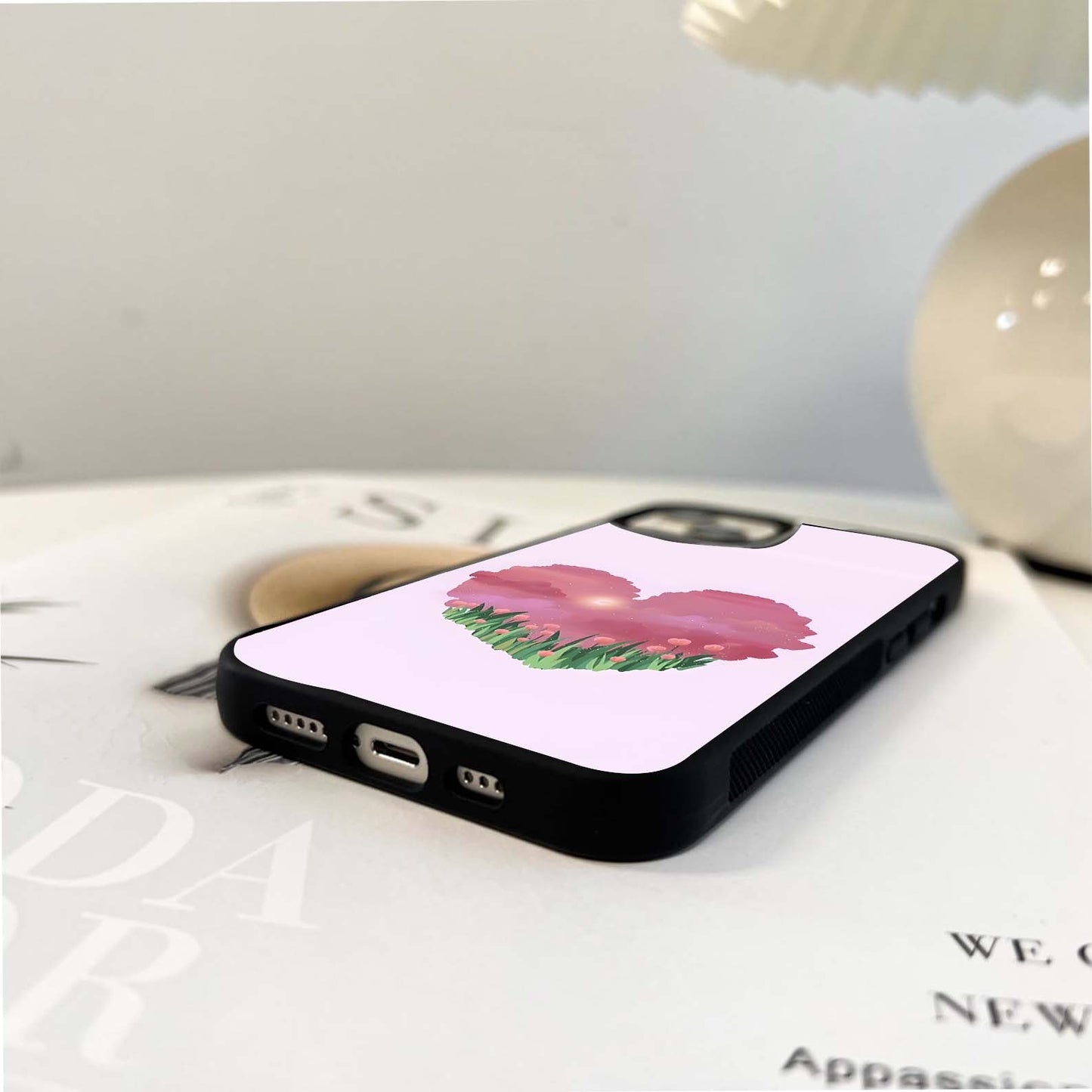 Tulip Under Heart Glass Case