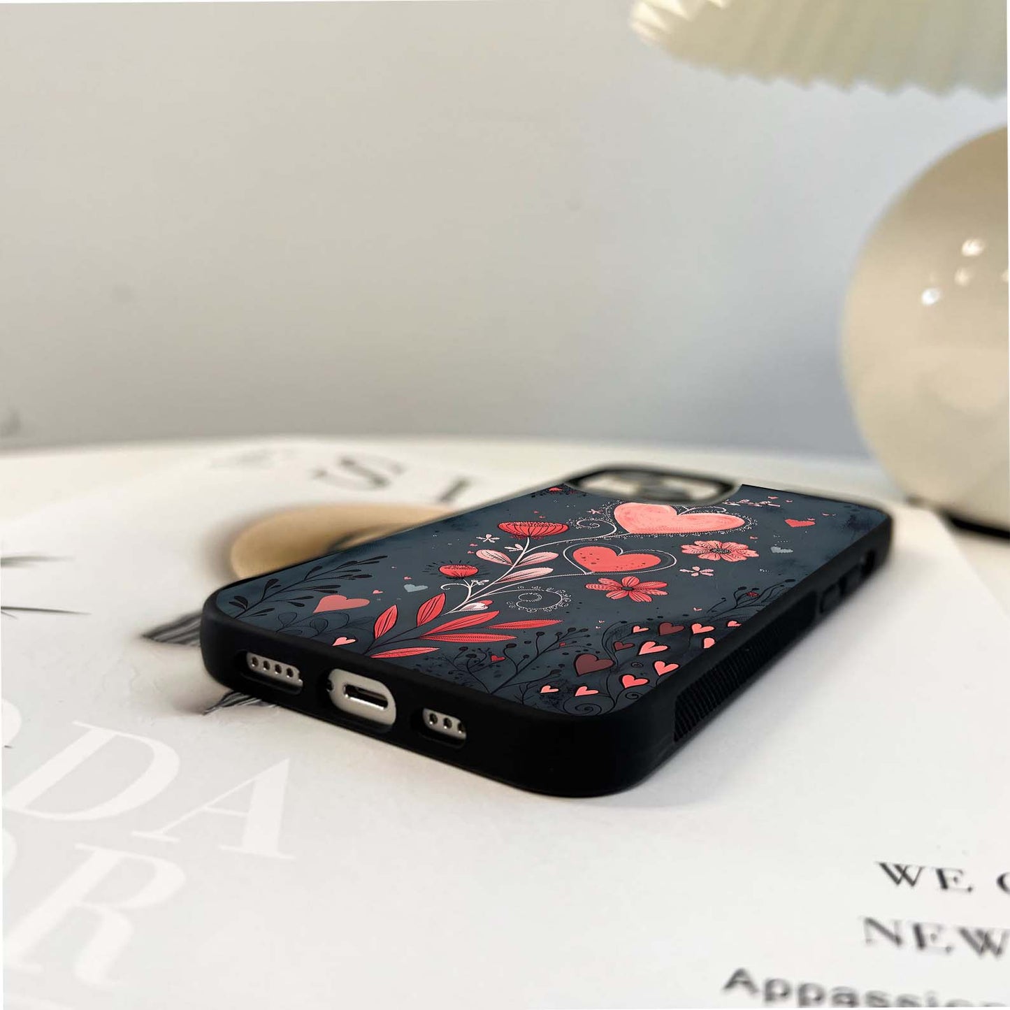 Romantic Garden Hearts Glass Case