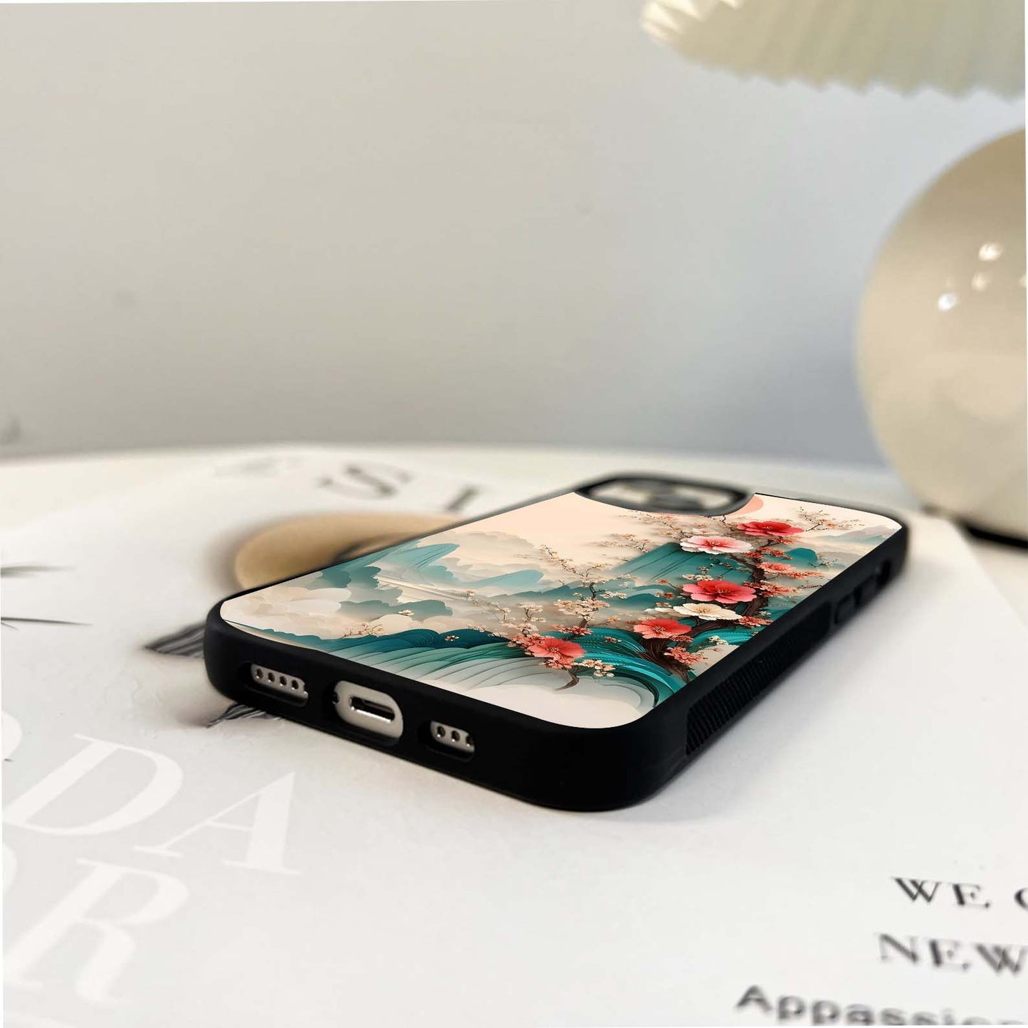 Painted Animate Scenery Glass Case