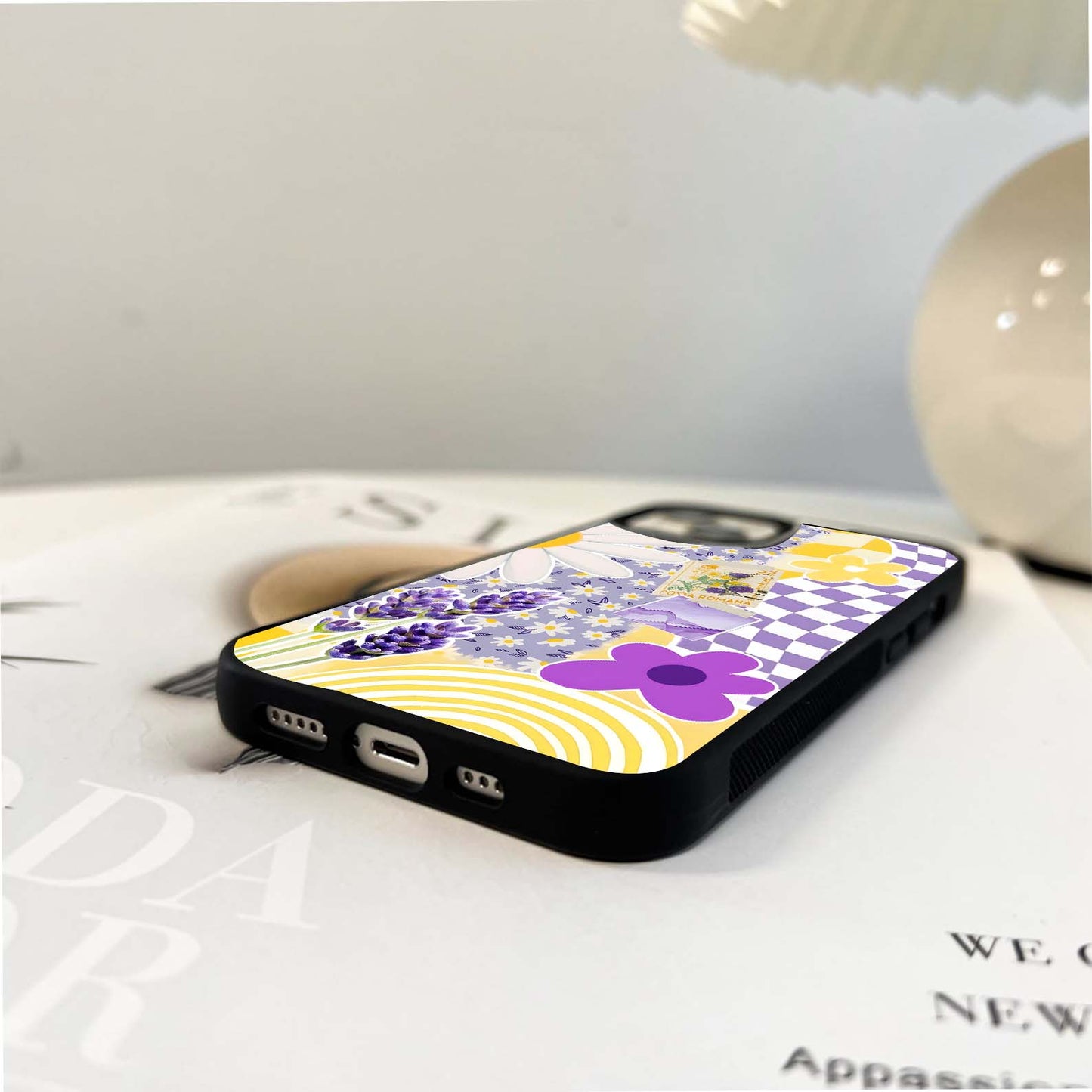 Daisy Pop Vibes Glass Case