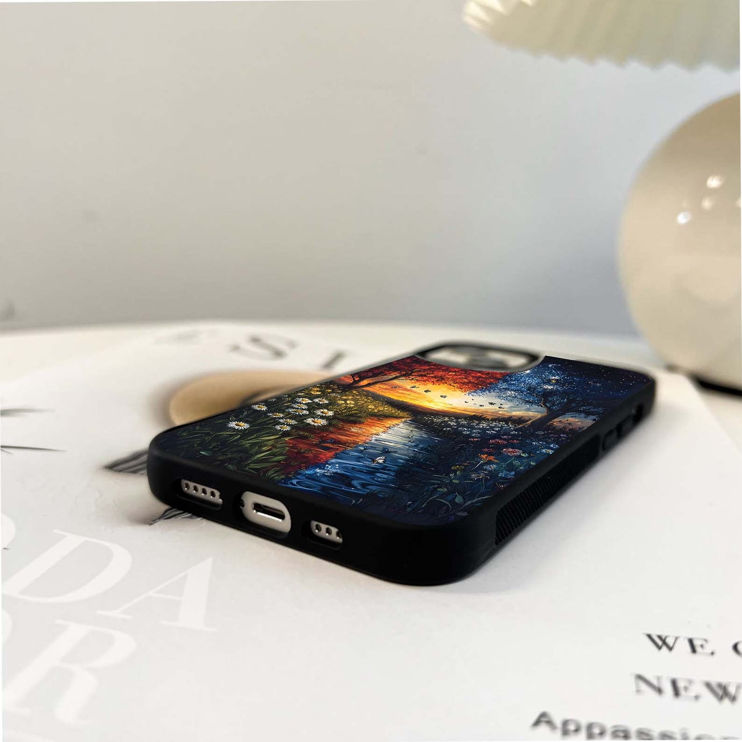 Double Shade Scenery Glass Case