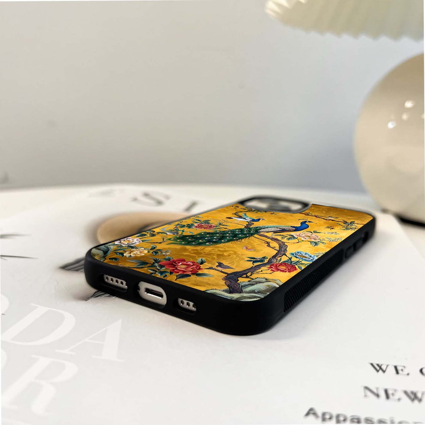 Golden Vintage Grace Glass Case