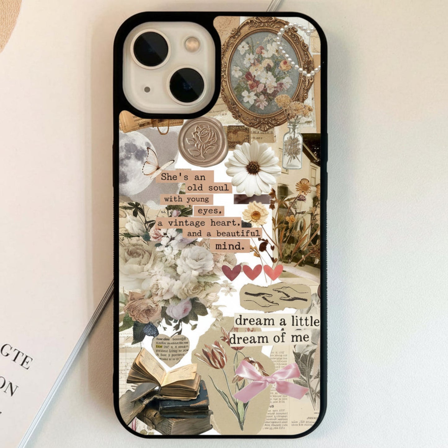 Aesthetic Brown Vintage Collage Glass Case